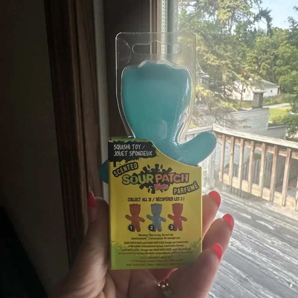 NEW SCENTED SOUR PATCH KIDS SQUISH TOY SQUISHY Blue Raspberry SCENT Smell 5”